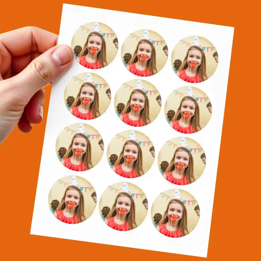 Fotoaufkleber rund: selbstklebende runde Fotosticker